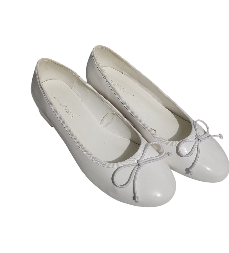 Block Heel Coquette White Shoe with Bow Size 9
